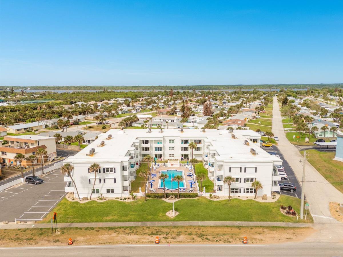 Condo for rent at 1926 Ocean Shore Blvd, Ormond Beach, FL 32176