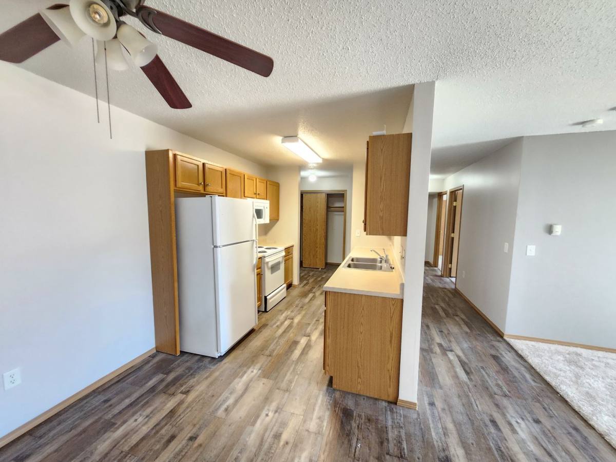 Apartment for rent at 3219 S Sycamore, Sioux Falls, SD 57110