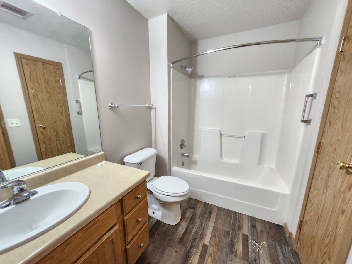 Apartment for rent at 3219 S Sycamore, Sioux Falls, SD 57110