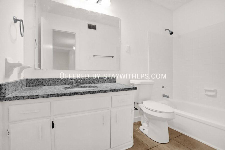 Apartment for rent at 1761 E Raines Rd #8, Memphis, TN 38116