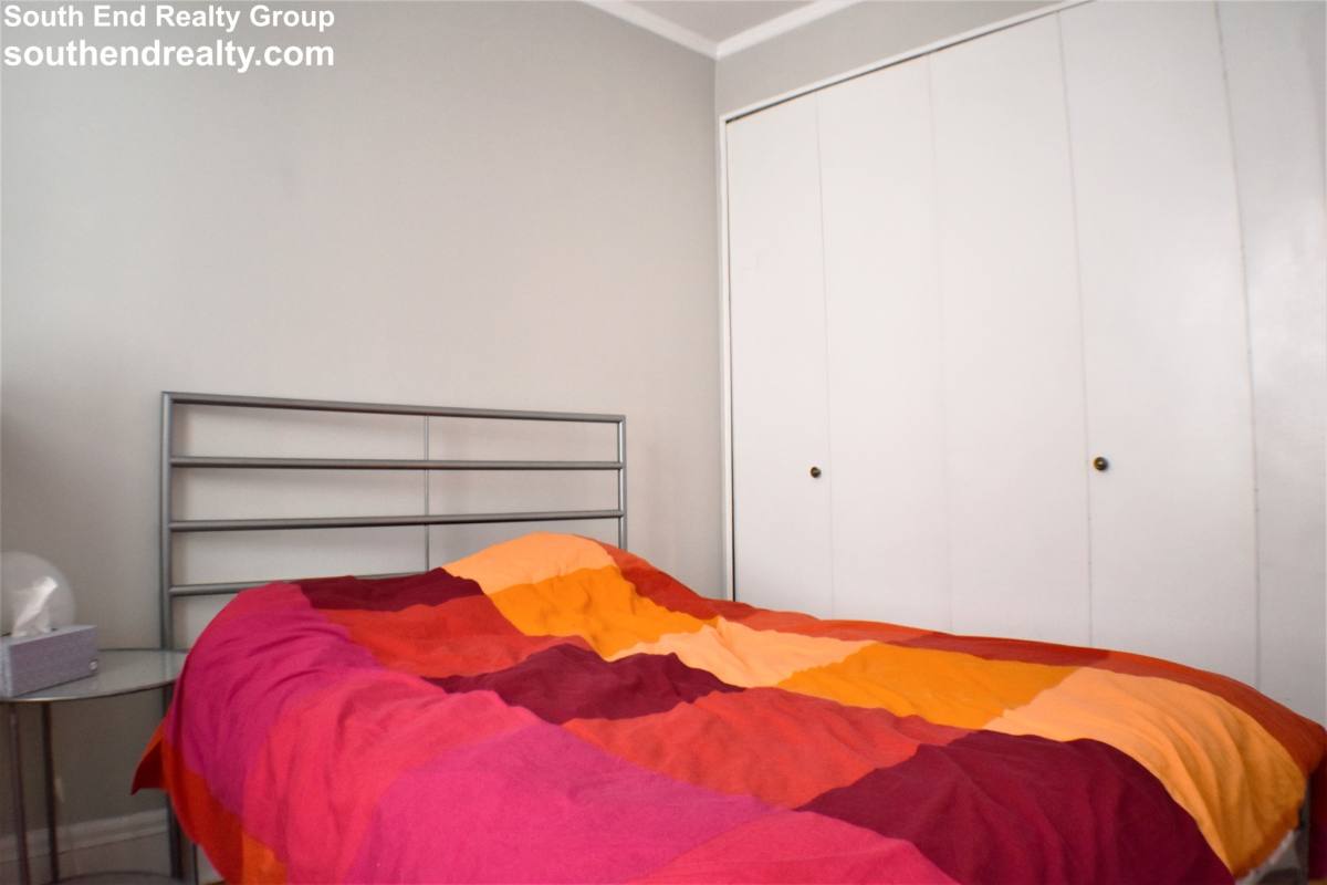 Apartment for rent at 21 Beacon St #9L, Boston, MA 02108