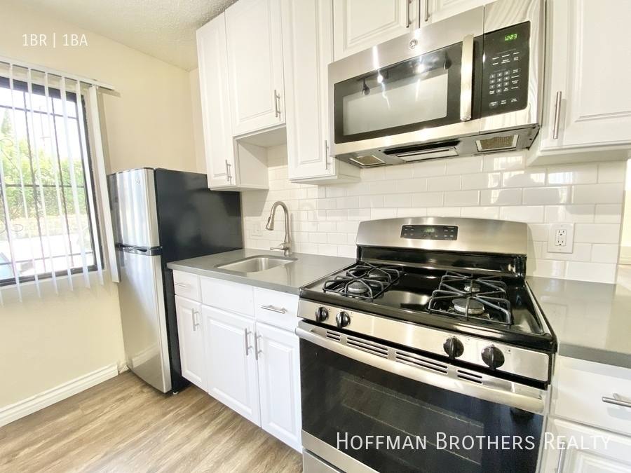 Apartment for rent at 4619 Lomita St #5, Los Angeles, CA 90019