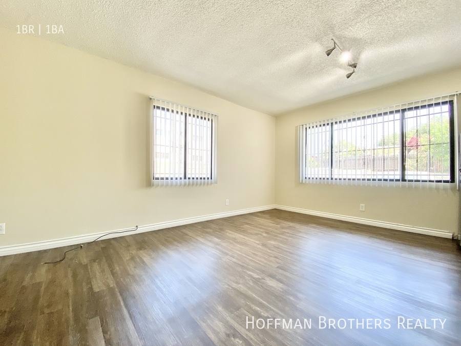 Apartment for rent at 4619 Lomita St #5, Los Angeles, CA 90019