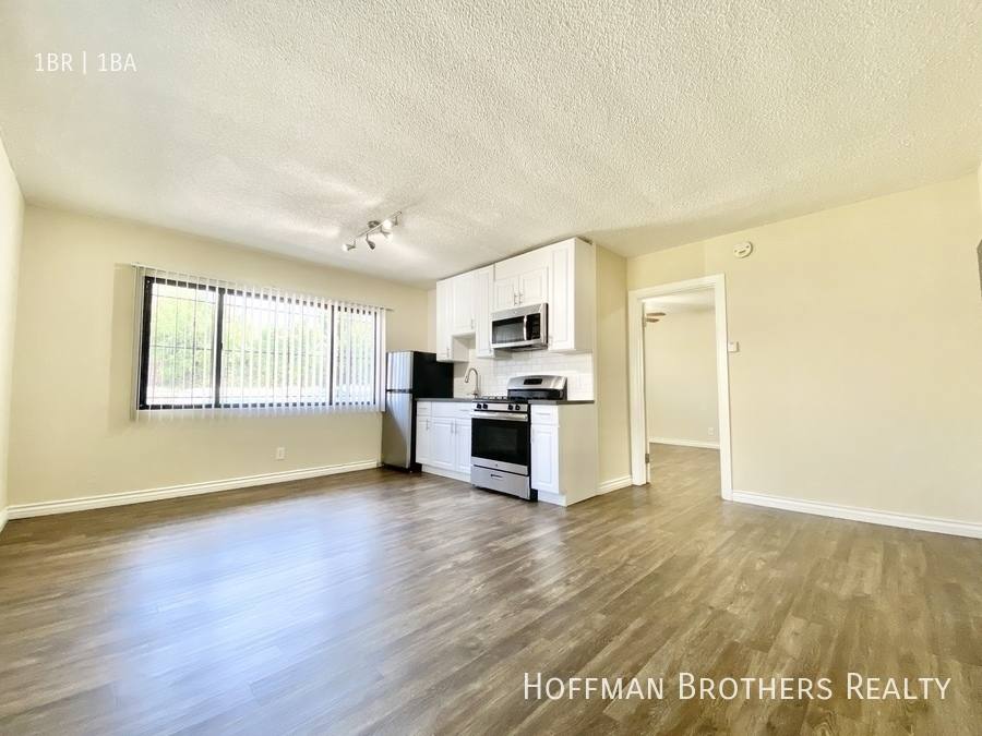 Apartment for rent at 4619 Lomita St #5, Los Angeles, CA 90019