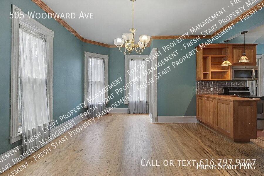 House for rent at 505 Woodward Ave, Kalamazoo, MI 49007