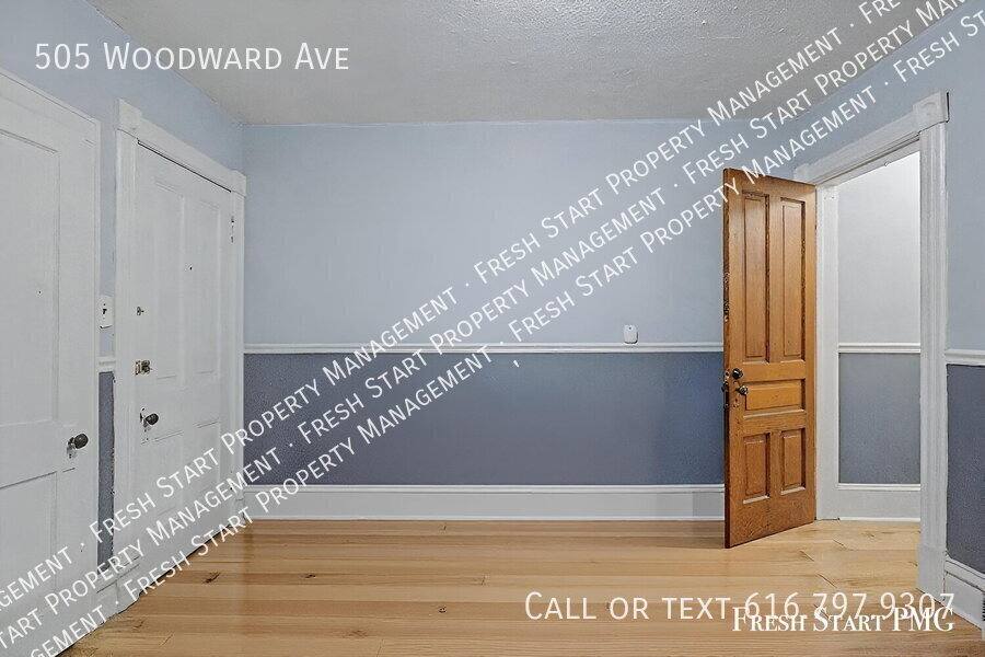 House for rent at 505 Woodward Ave, Kalamazoo, MI 49007