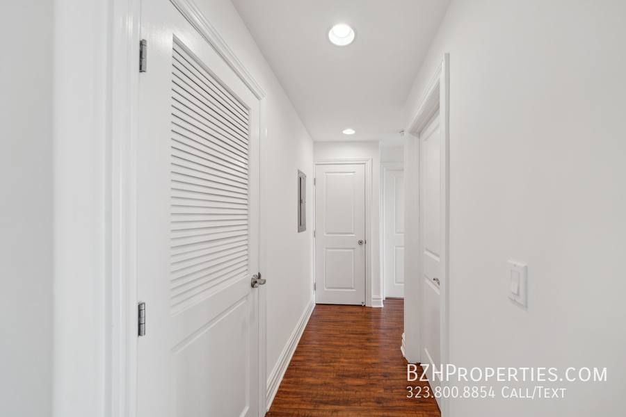 Apartment for rent at 1050 S Holt Ave #404, Los Angeles, CA 90035