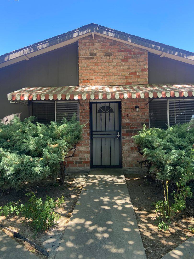 Condo for rent at 5954 Walerga Rd, Sacramento, CA 95842