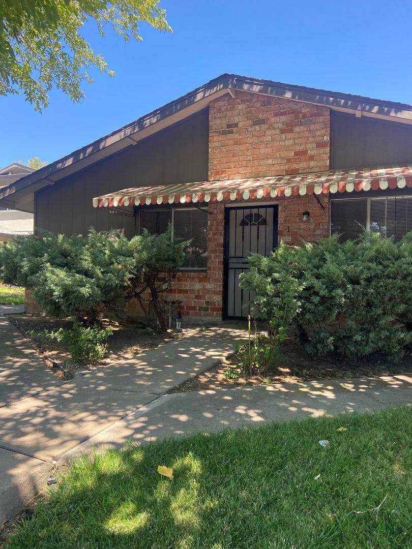 Condo for rent at 5954 Walerga Rd, Sacramento, CA 95842
