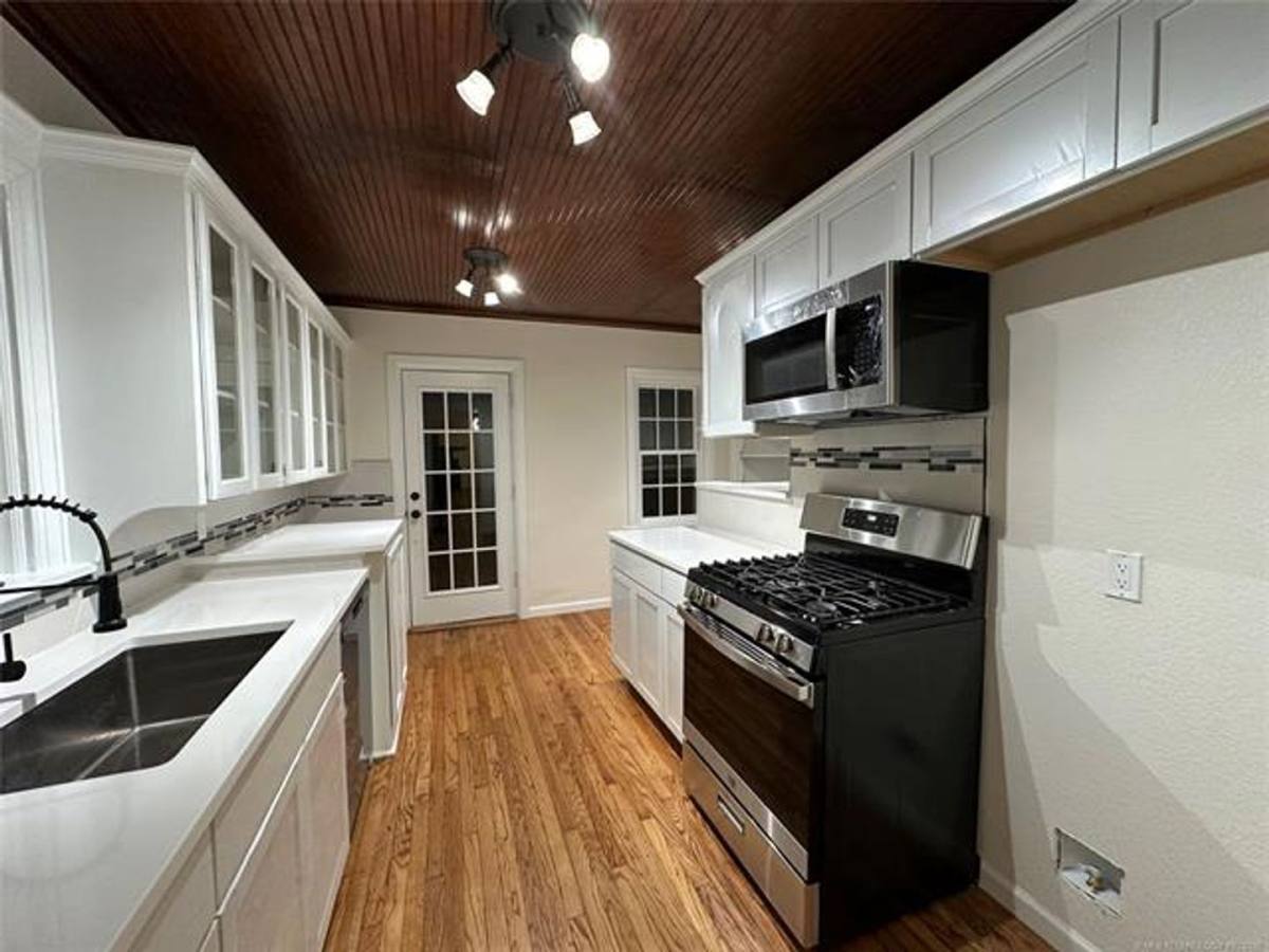 House for rent at 1235 S Gary Place, Tulsa, OK 74104