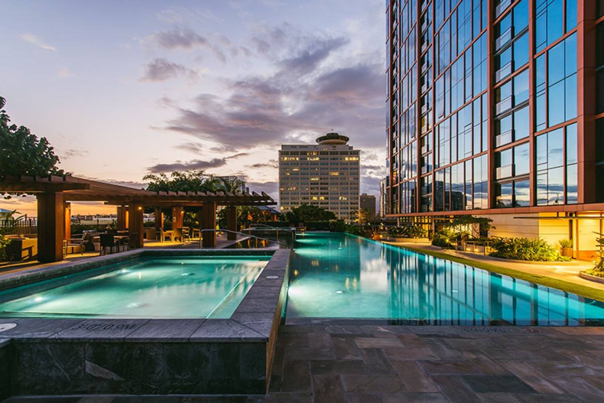 Apartment for rent at 1555 Kapiolani Blvd, Honolulu, HI 96814