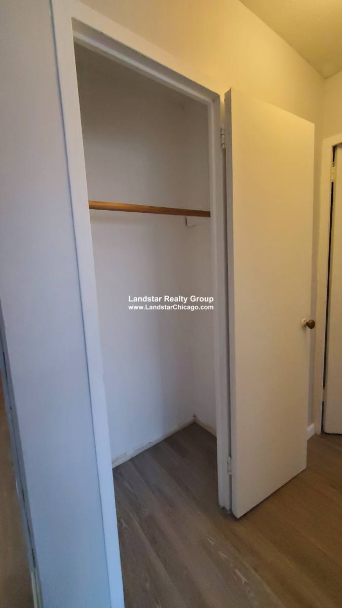 Apartment for rent at 7333 N Ridge Blvd #411, Chicago, IL 60626
