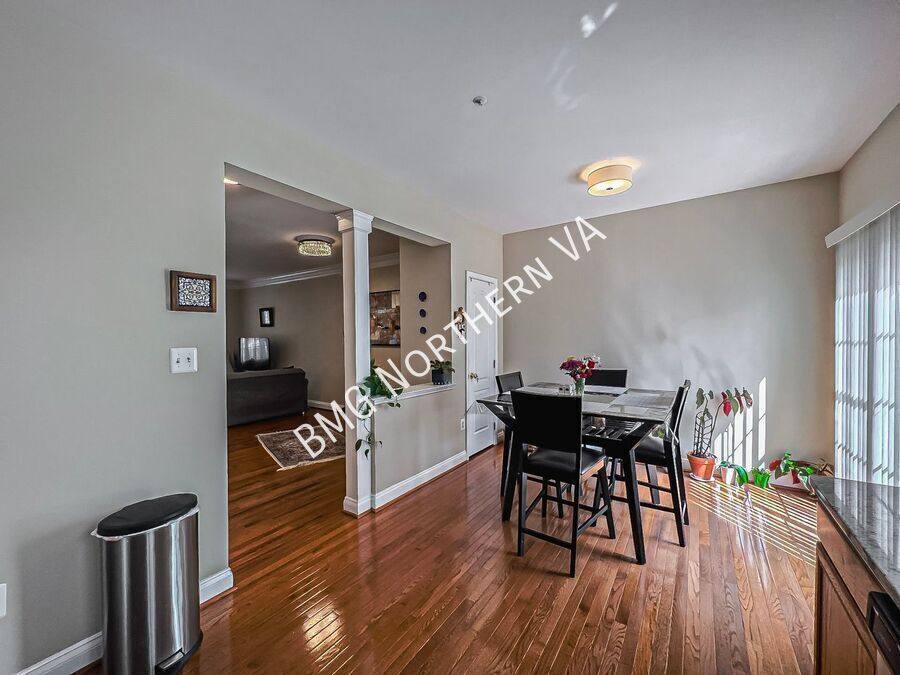 Townhouse for rent at 110 Cahill Dr, Alexandria, VA 22304