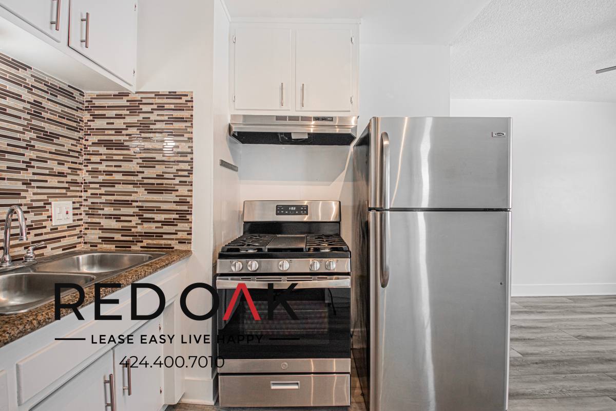Apartment for rent at 5940 San Fernando Rd #7, Glendale, CA 91202