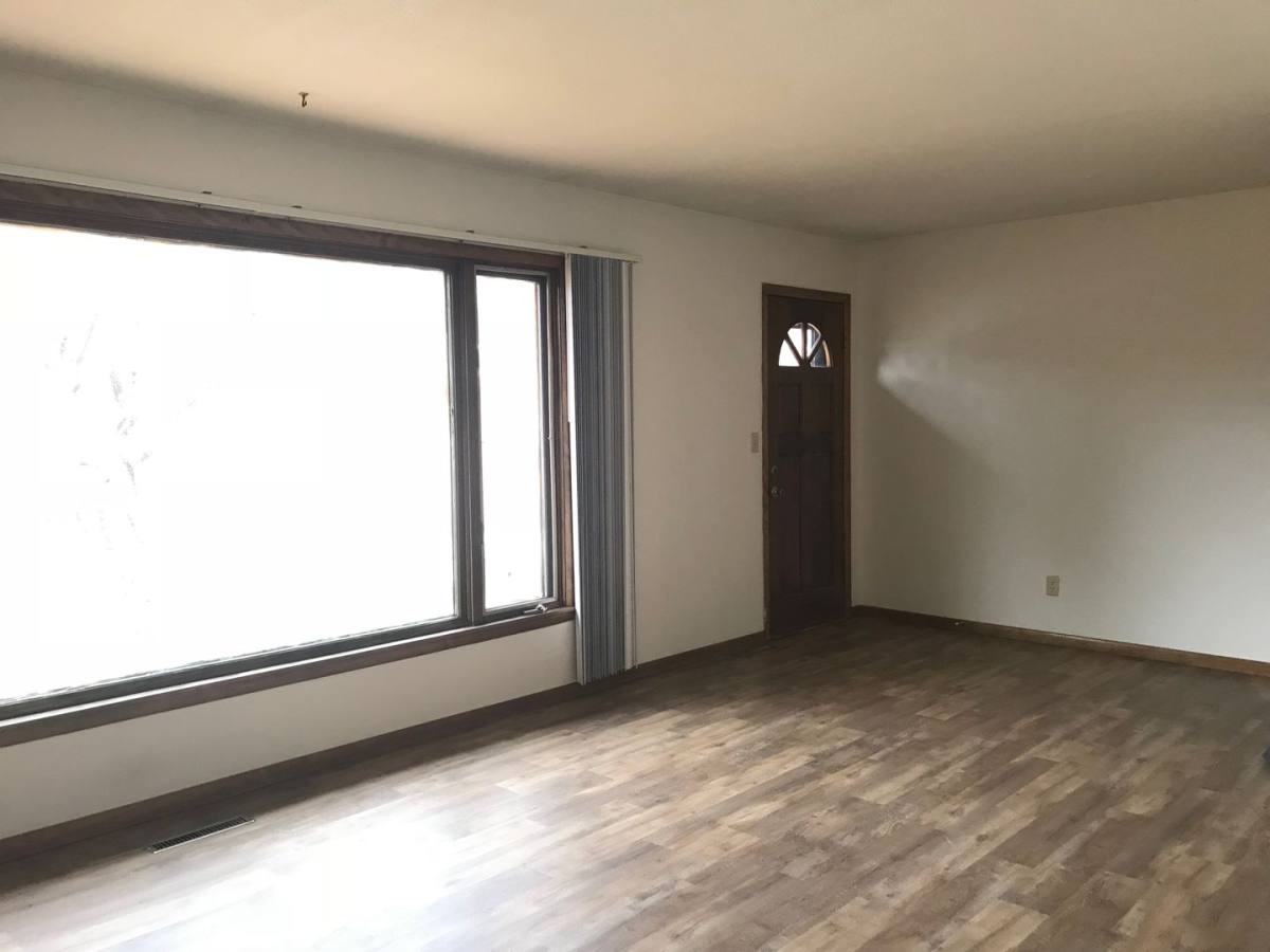 House for rent at 1129 26th Ave S, Moorhead, MN 56560