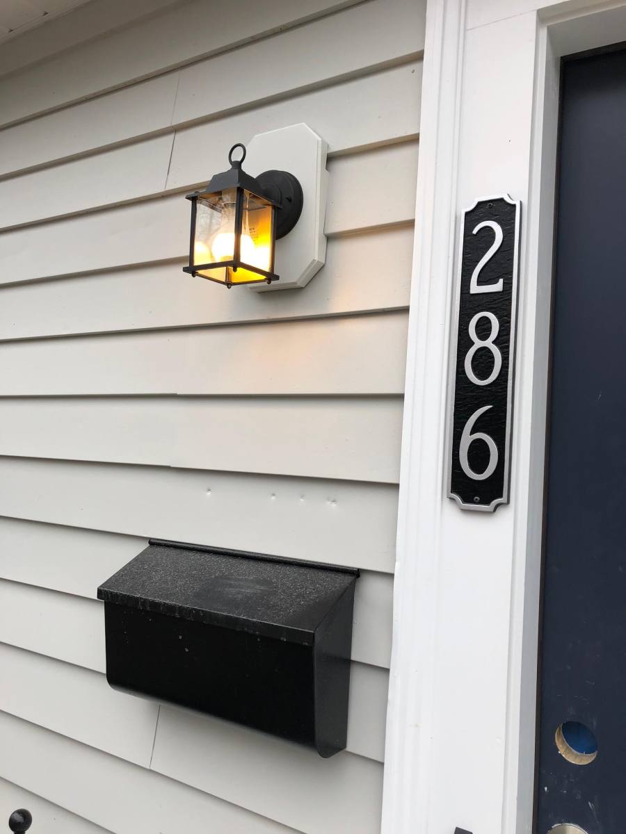Townhouse for rent at 286 Lagrange St, Chestnut Hill, MA 02467