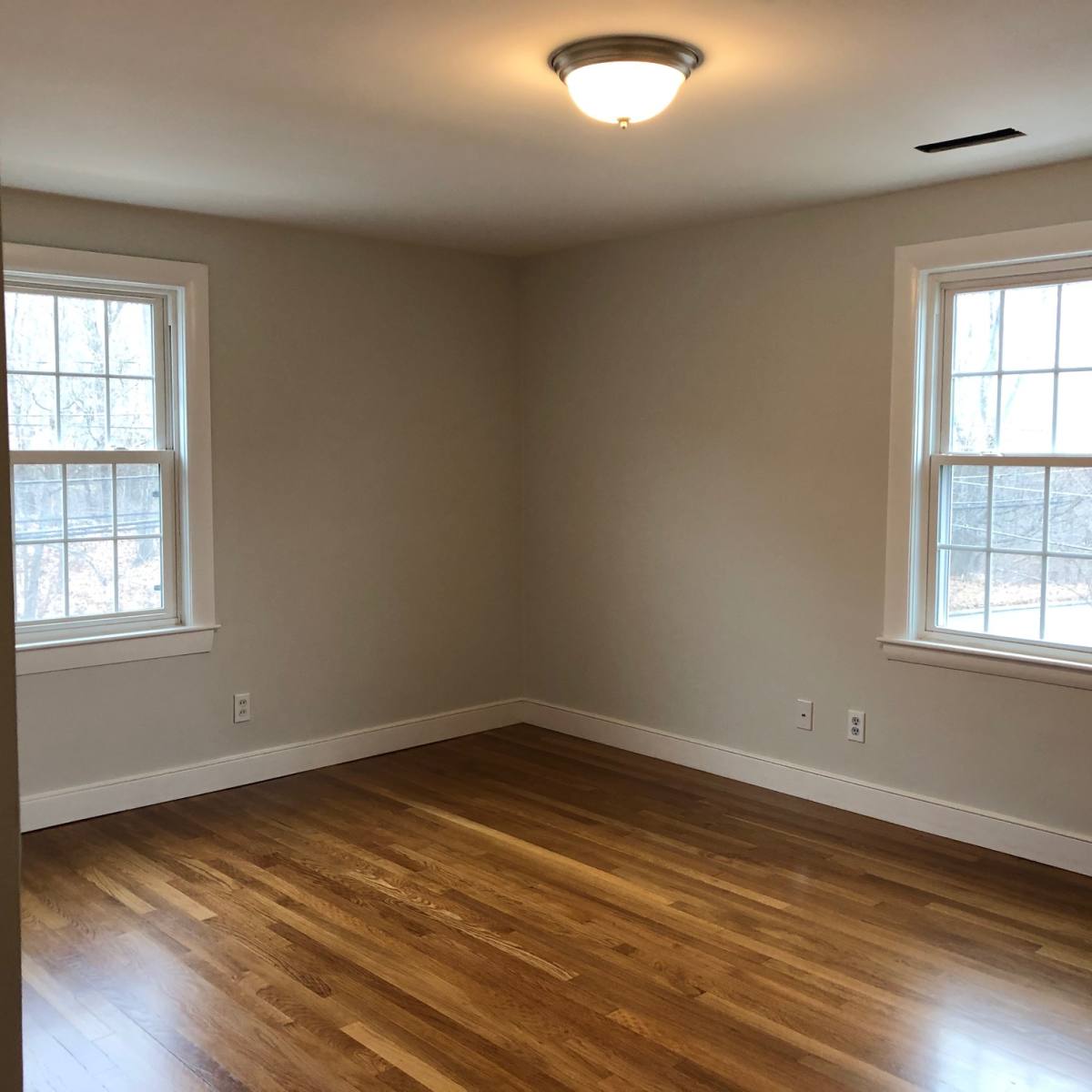 Townhouse for rent at 286 Lagrange St, Chestnut Hill, MA 02467