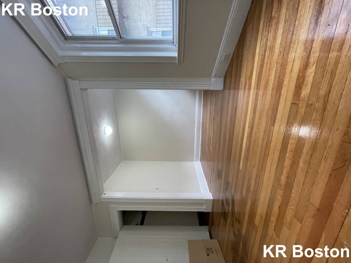 Apartment for rent at 1191 Boylston St #37, Boston, MA 02215