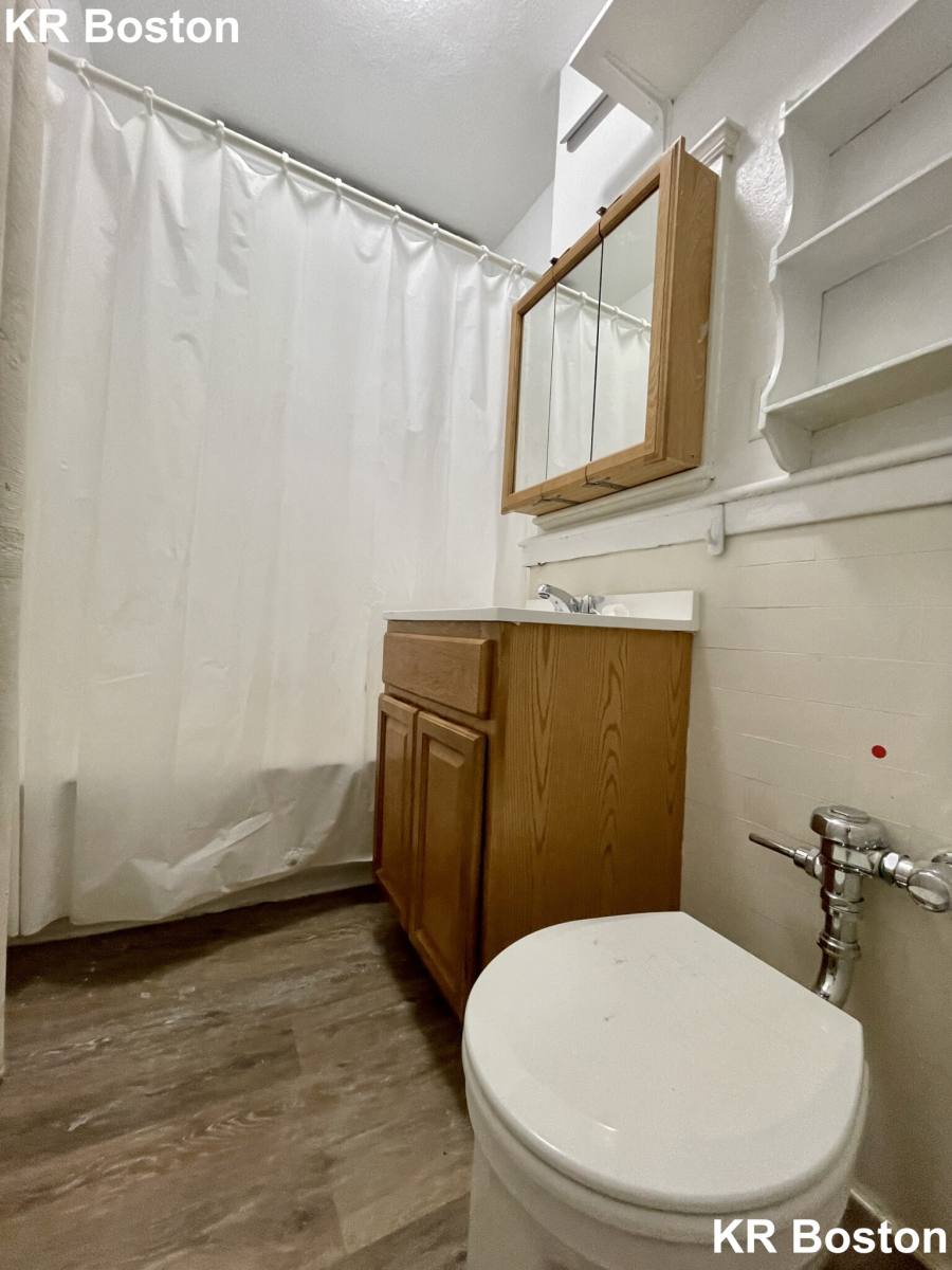 Apartment for rent at 1191 Boylston St #37, Boston, MA 02215