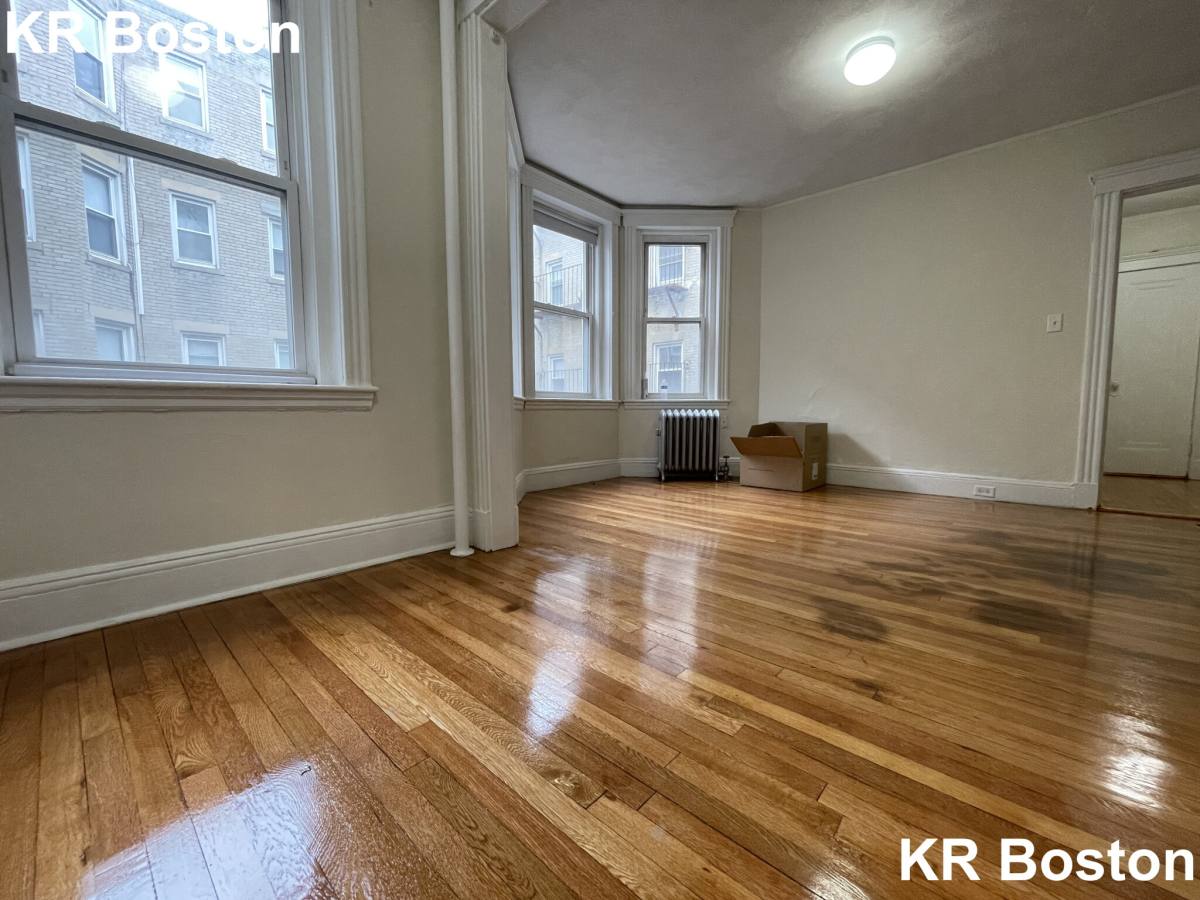 Apartment for rent at 1191 Boylston St #37, Boston, MA 02215