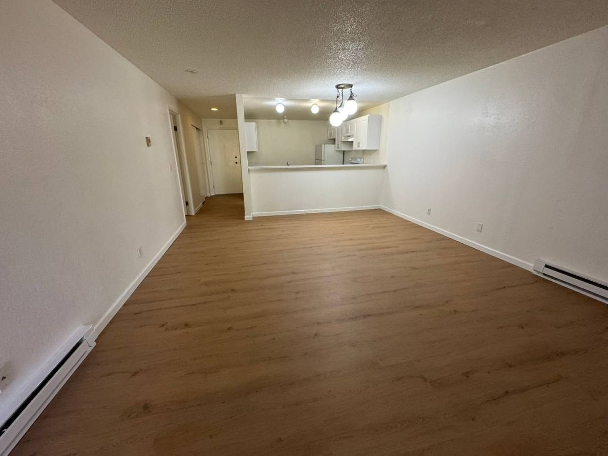 Condo for rent at 6479 137th Ave NE, Redmond, WA 98052