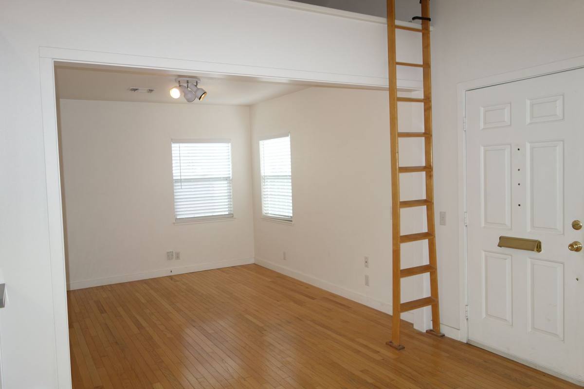 House for rent at 416 Second St, Winters, CA 95694