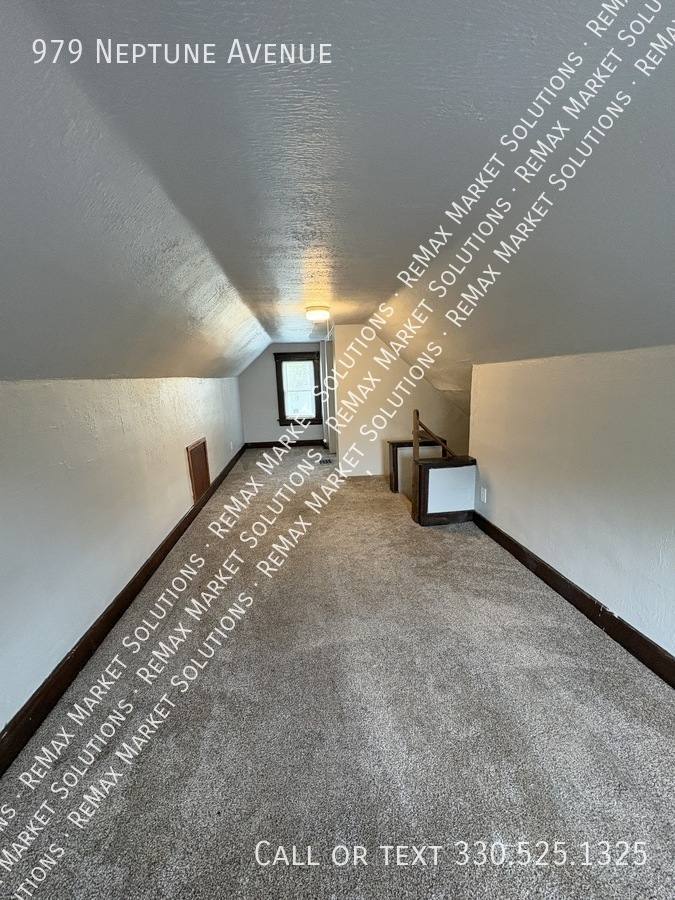979 Neptune Ave, Akron, OH 44301 - House for Rent - Image 7