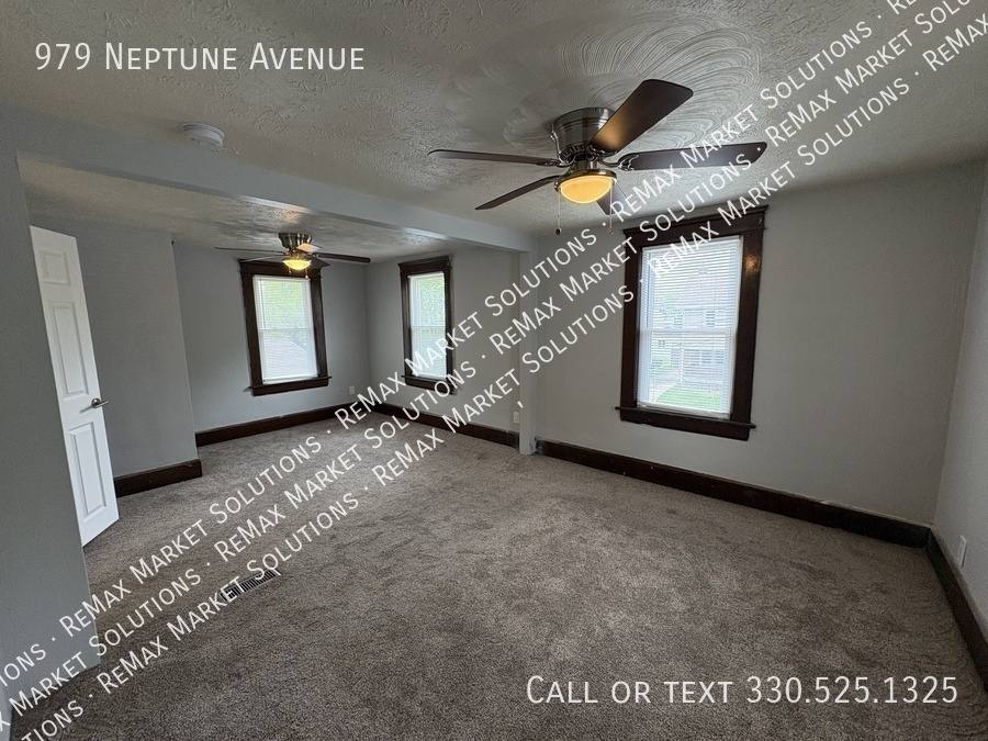 979 Neptune Ave, Akron, OH 44301 - House for Rent - Image 8