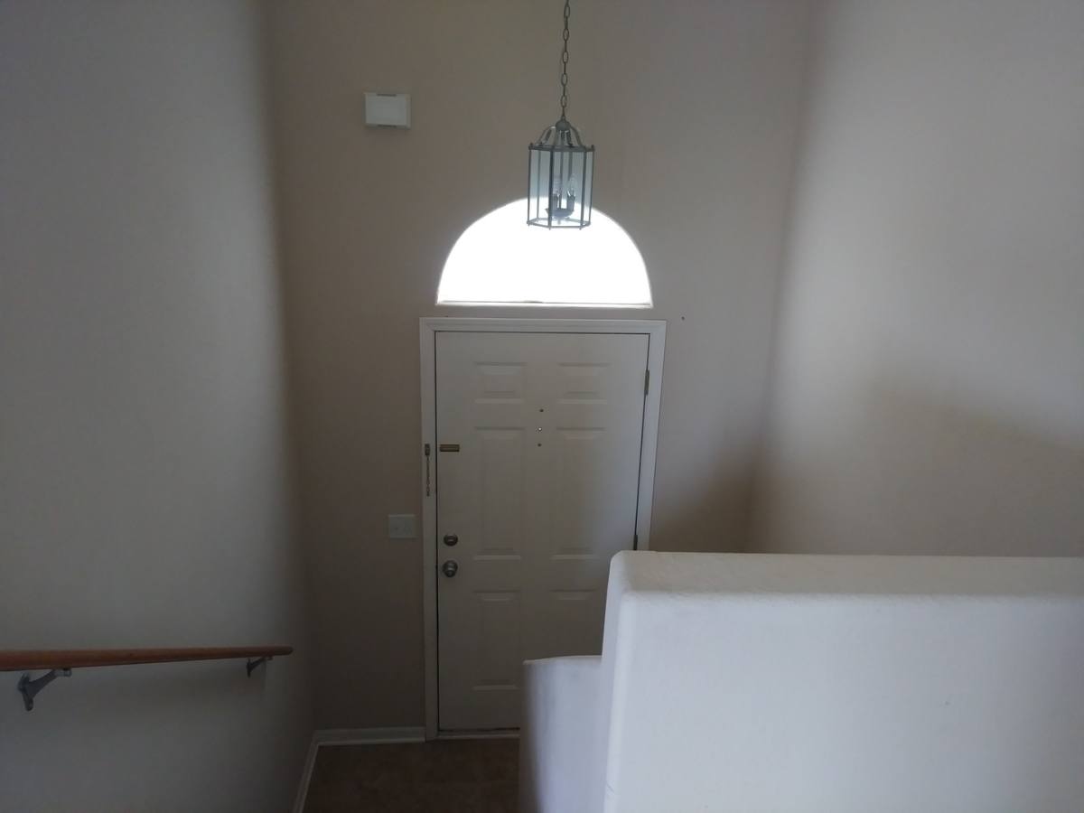 House for rent at 11624 N Manning Ave, Kansas City, MO 64157