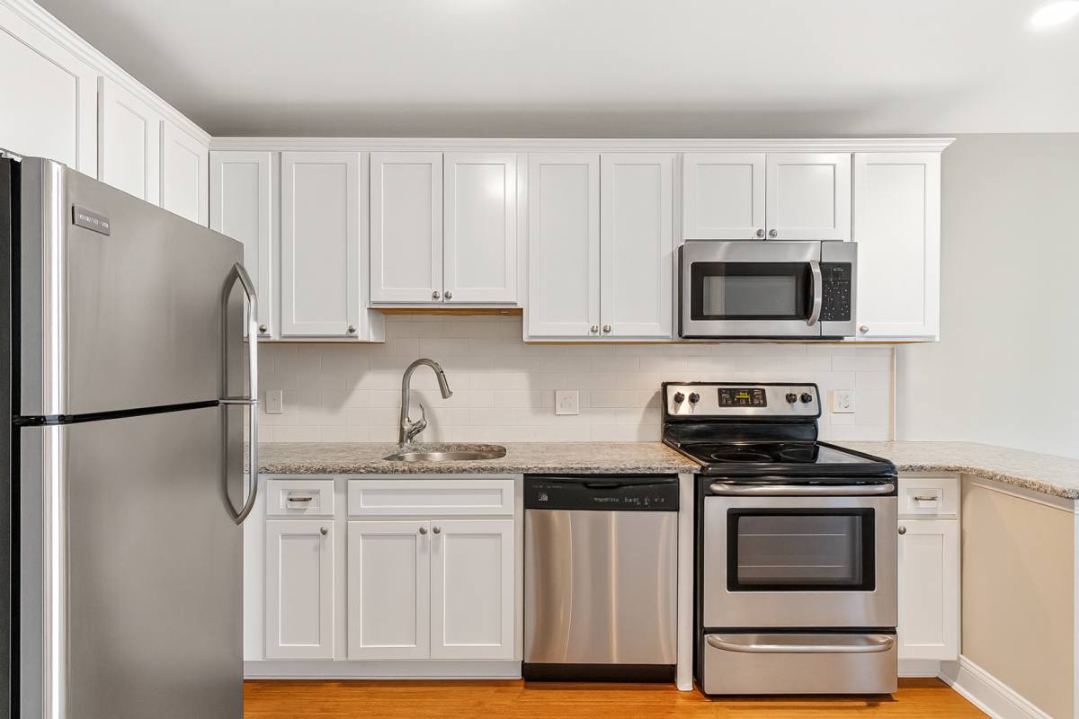 Apartment for rent at 9 Needhams Landing Rd, Lynn, MA 01905