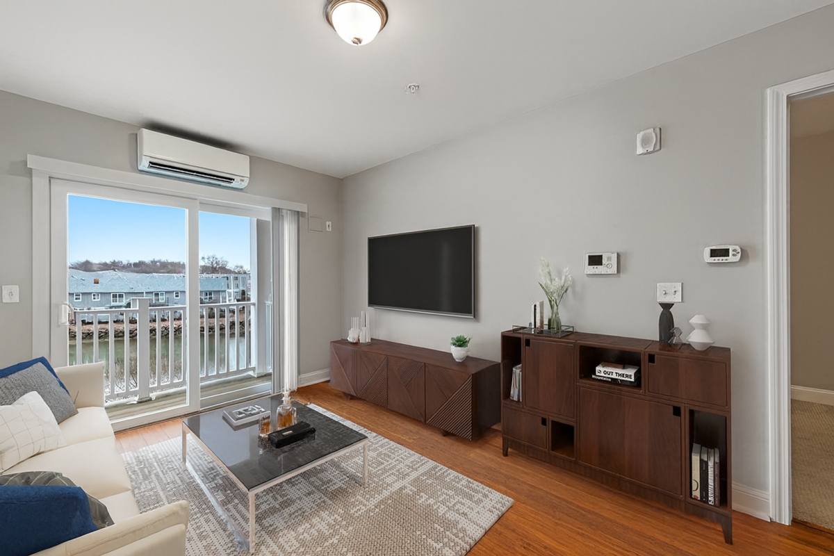 Apartment for rent at 9 Needhams Landing Rd, Lynn, MA 01905