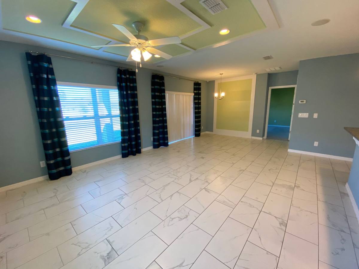 House for rent at 231 Salamanca Rd, Davenport, FL 33837