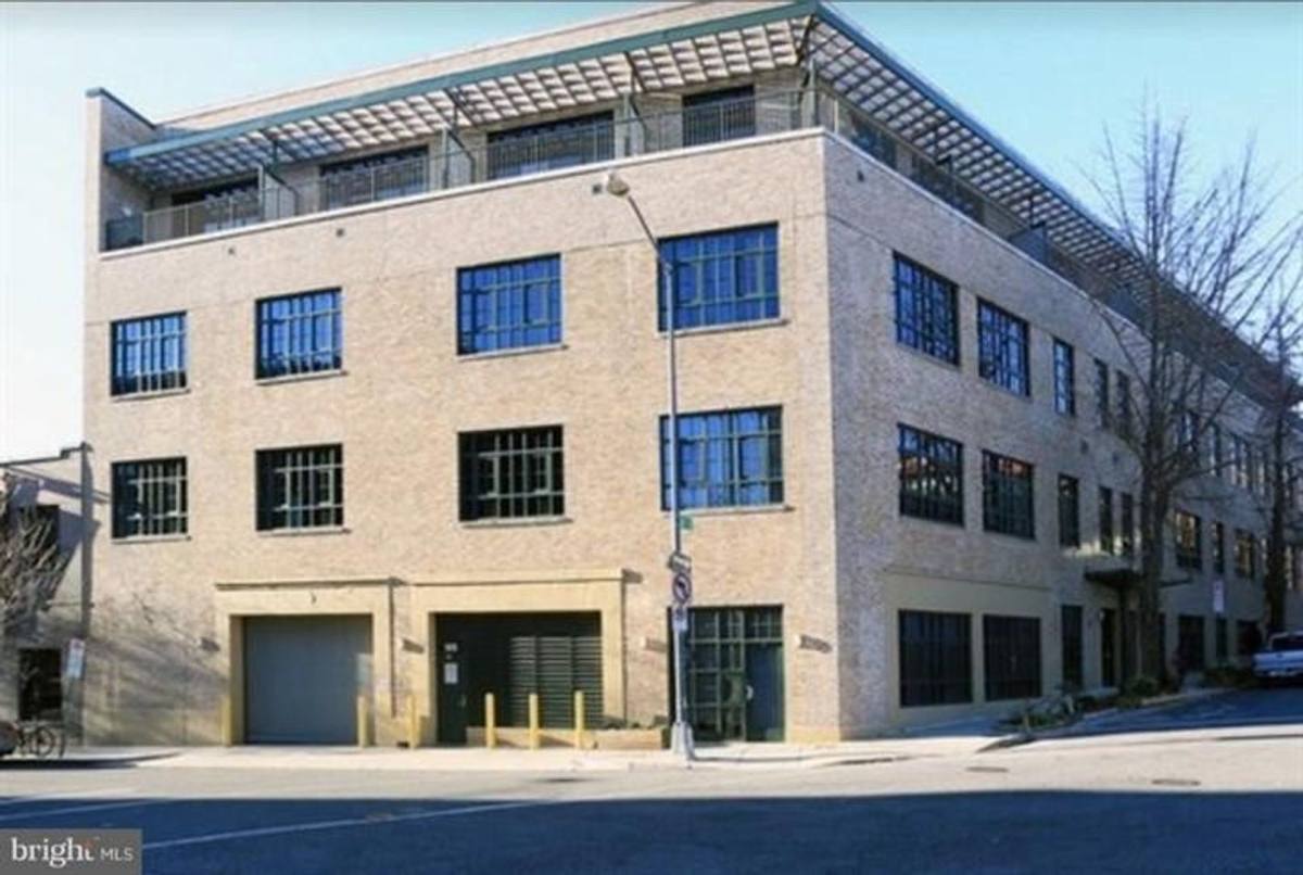 Condo for rent at 1701 Kalorama Rd, NW, Washington, DC 20009