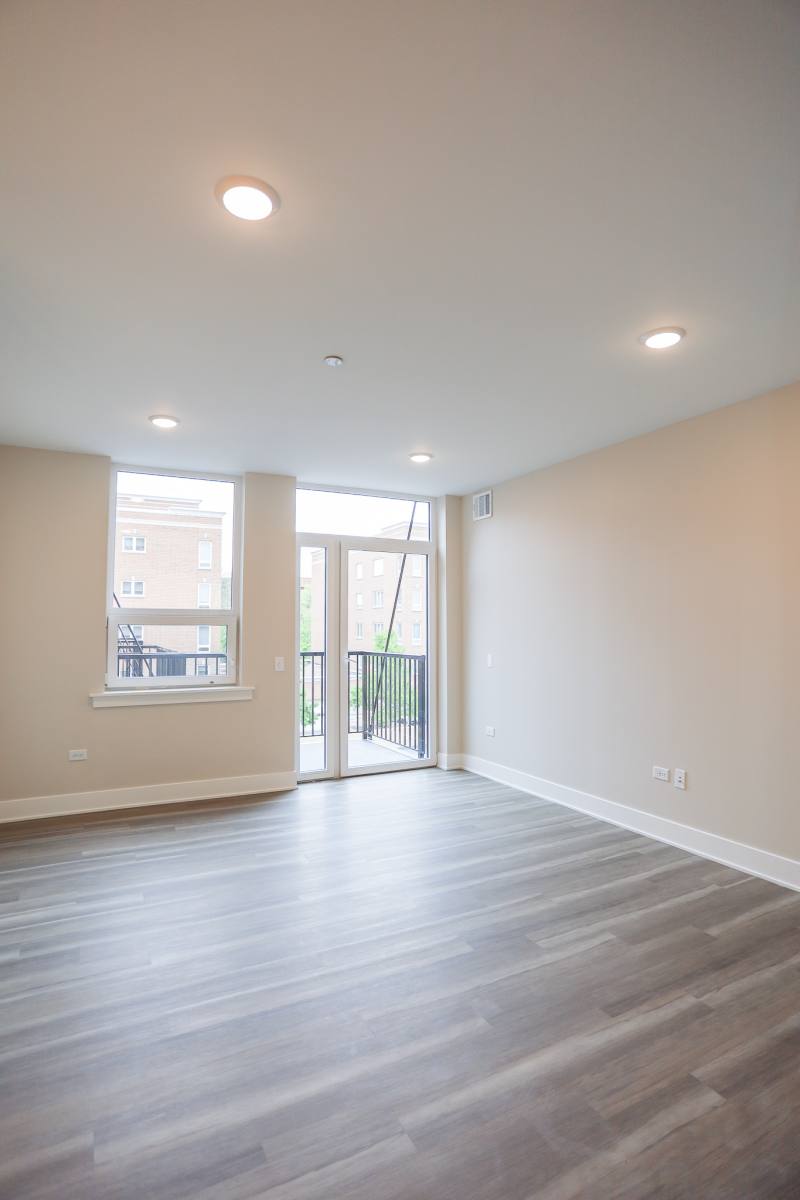 Apartment for rent at 880 Lee St #209, Des Plaines, IL 60016