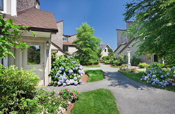 Apartment for rent at 775 Norwest Dr #775, Norwood, MA 02062
