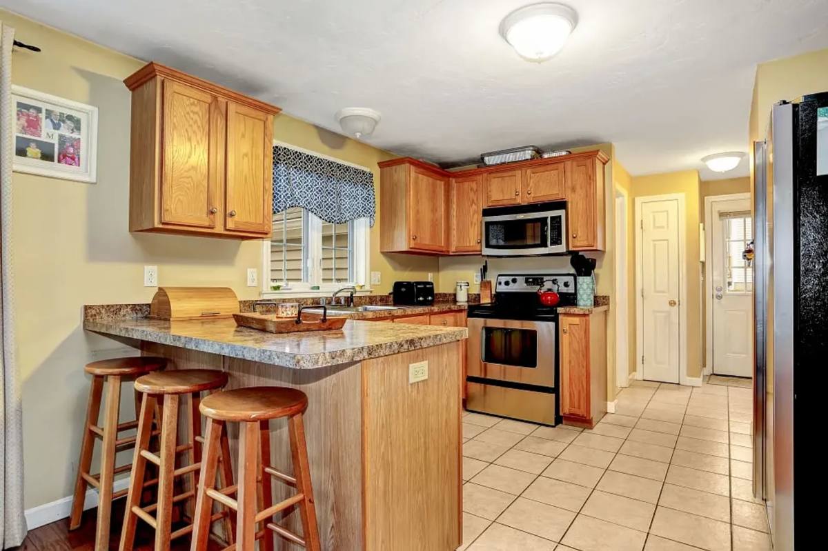 House for rent at 45 Scheffler Dr, Wareham, MA 02571