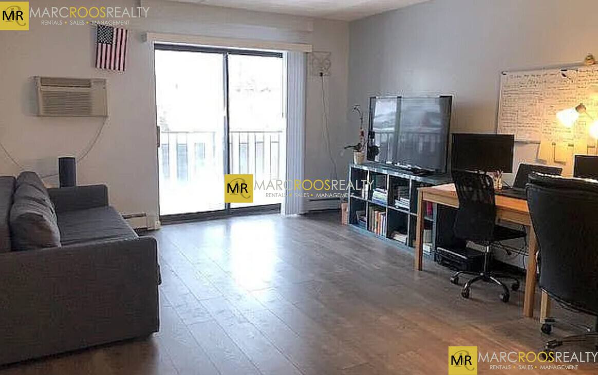 Apartment for rent at 175 Adams St #40, Newton, MA 02458