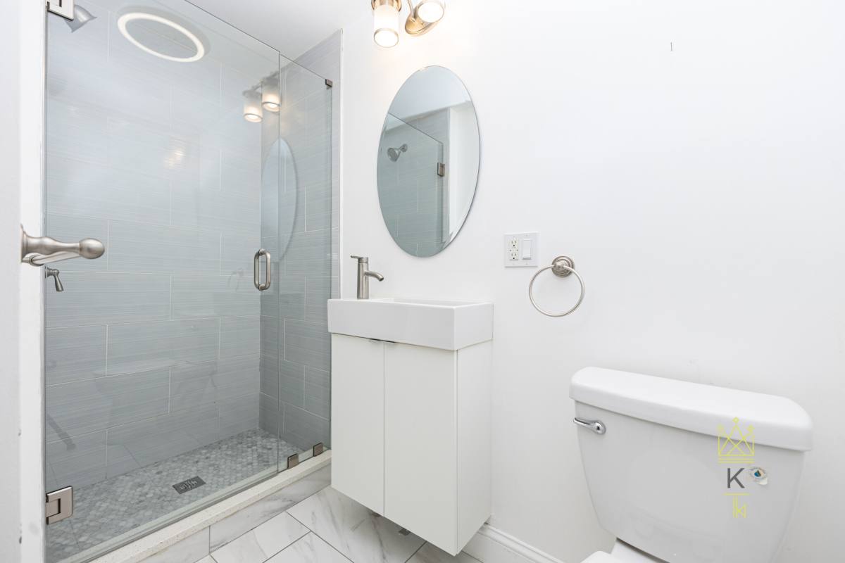 Apartment for rent at 1495 Hyde Park Ave #1, Hyde Park, MA 02136