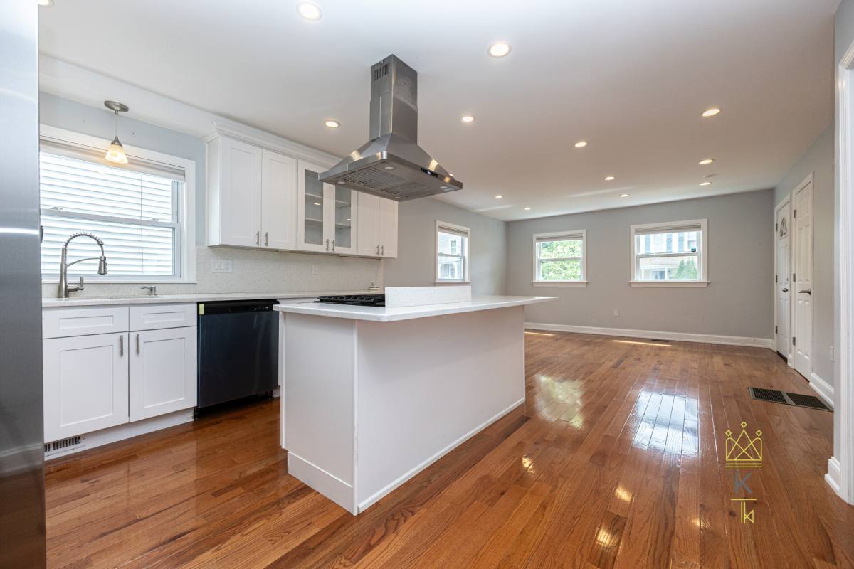 Apartment for rent at 1495 Hyde Park Ave #1, Hyde Park, MA 02136