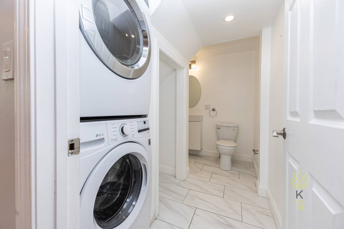 Apartment for rent at 1495 Hyde Park Ave #1, Hyde Park, MA 02136