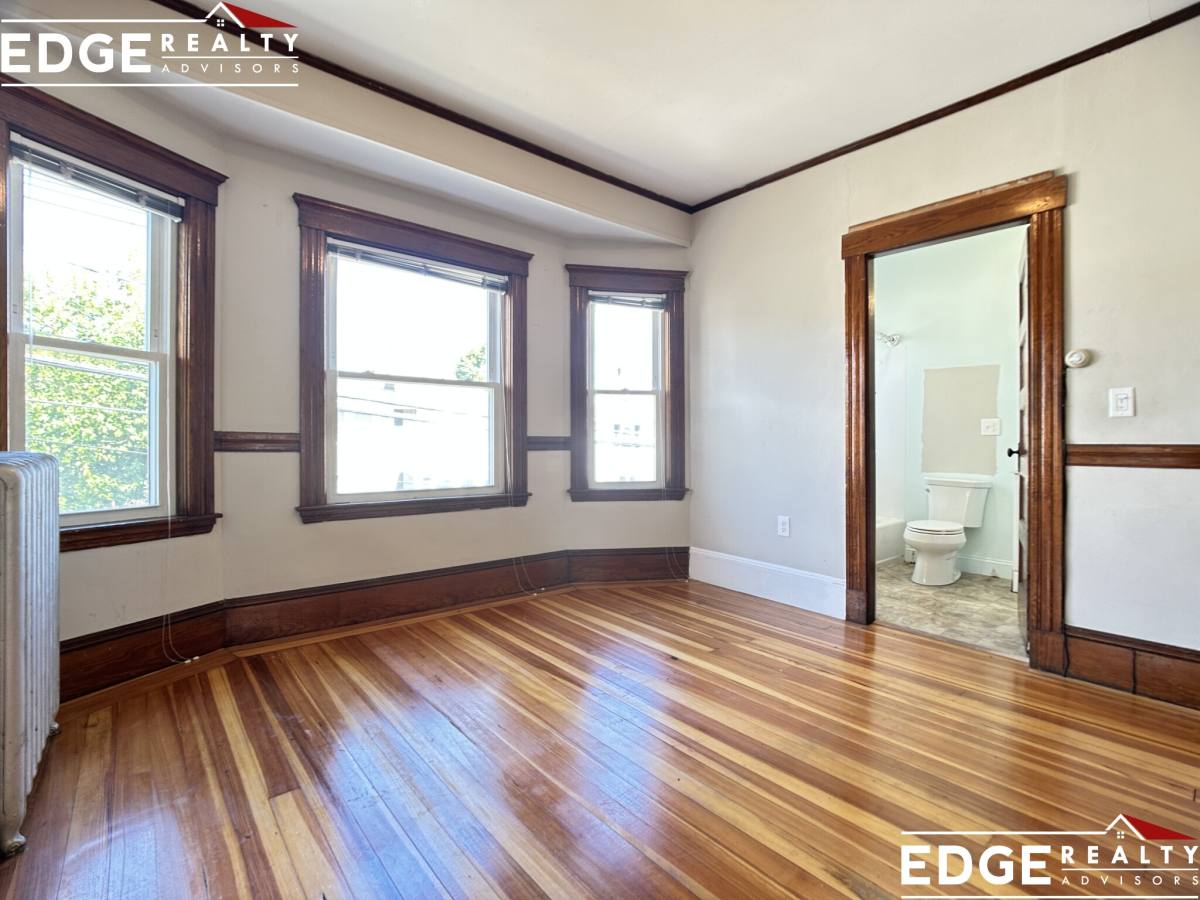 Apartment for rent at 139 Edenfield Ave, Watertown, MA 02472