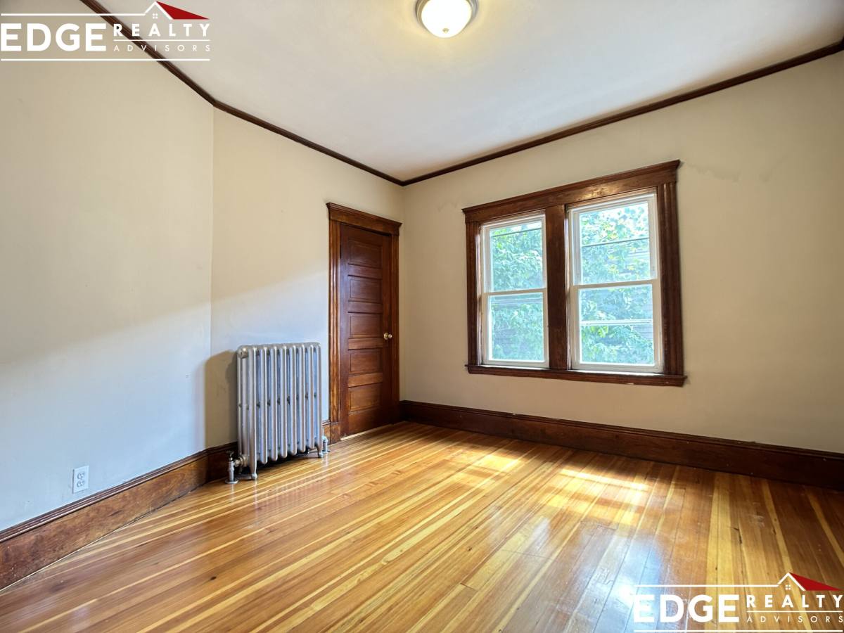 Apartment for rent at 139 Edenfield Ave, Watertown, MA 02472