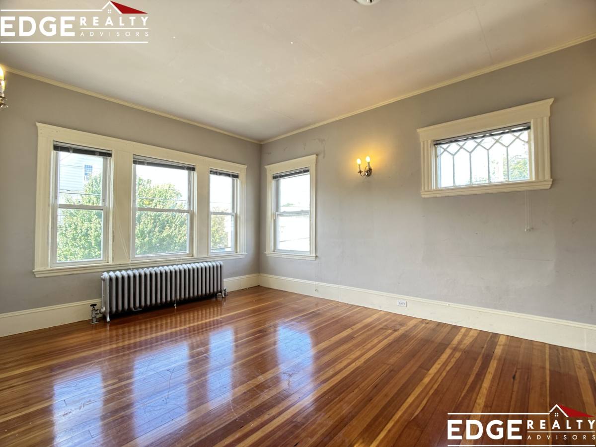 Apartment for rent at 139 Edenfield Ave, Watertown, MA 02472
