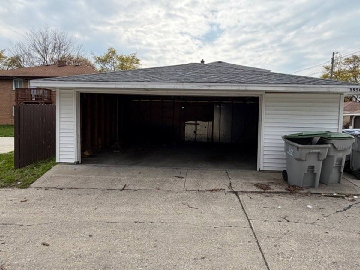 Apartment for rent at 5956-58 N 67th St, Milwaukee, WI 53218
