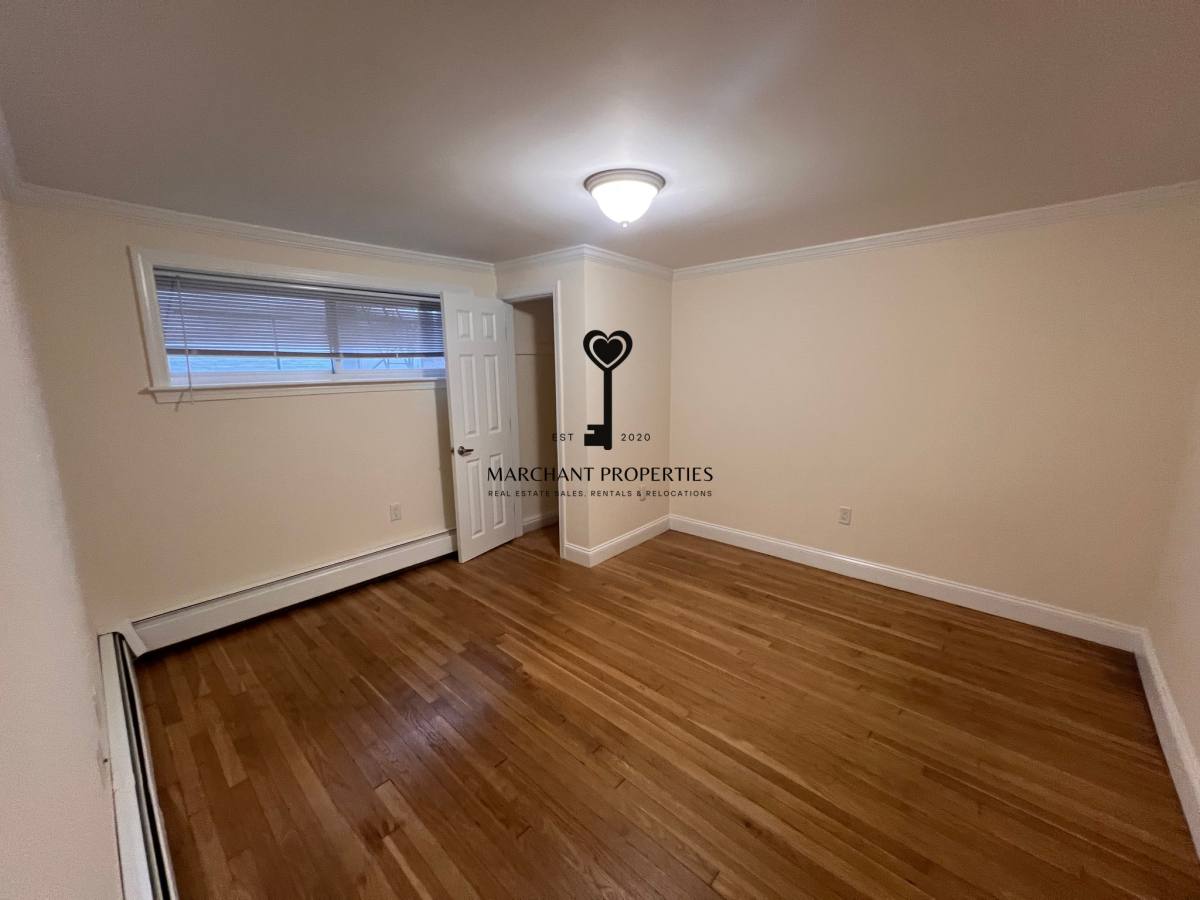 Apartment for rent at 21 Fairbanks St #2, Brookline, MA 02446