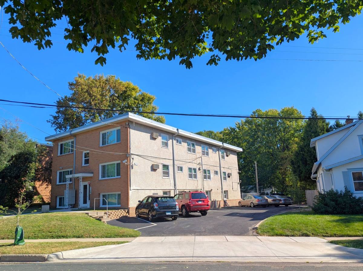 Apartment for rent at 3915 Lookout Place, Minneapolis, MN 55421