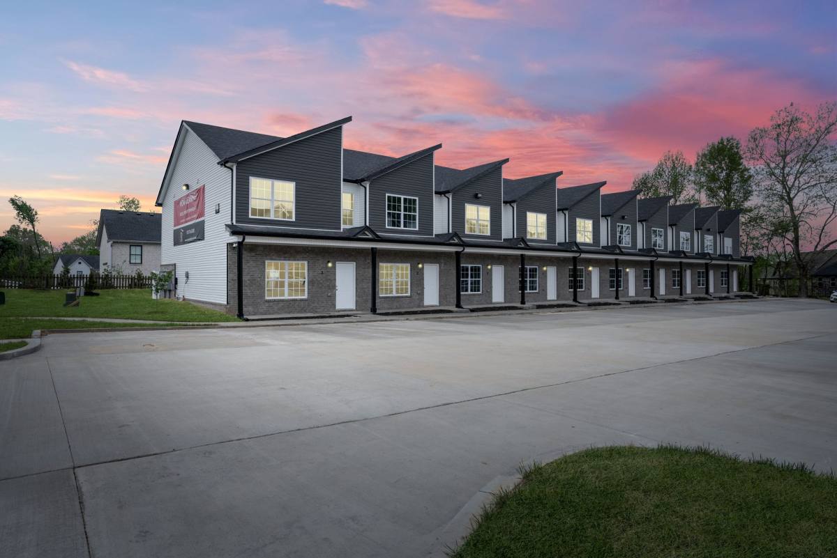 Townhouse for rent at 156 Excell Rd, Clarksville, TN 37043