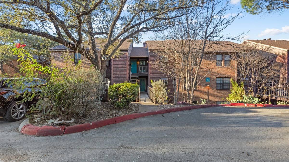 Condo for rent at 4212 Medical, San Antonio, TX 78229