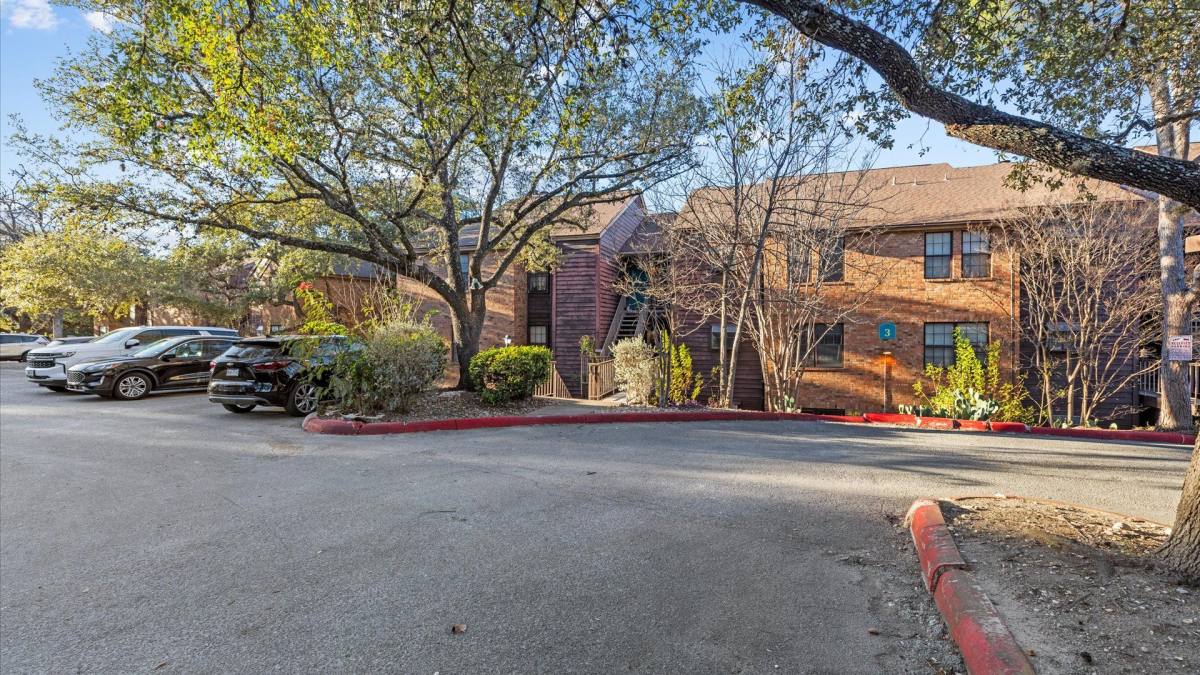 Condo for rent at 4212 Medical, San Antonio, TX 78229