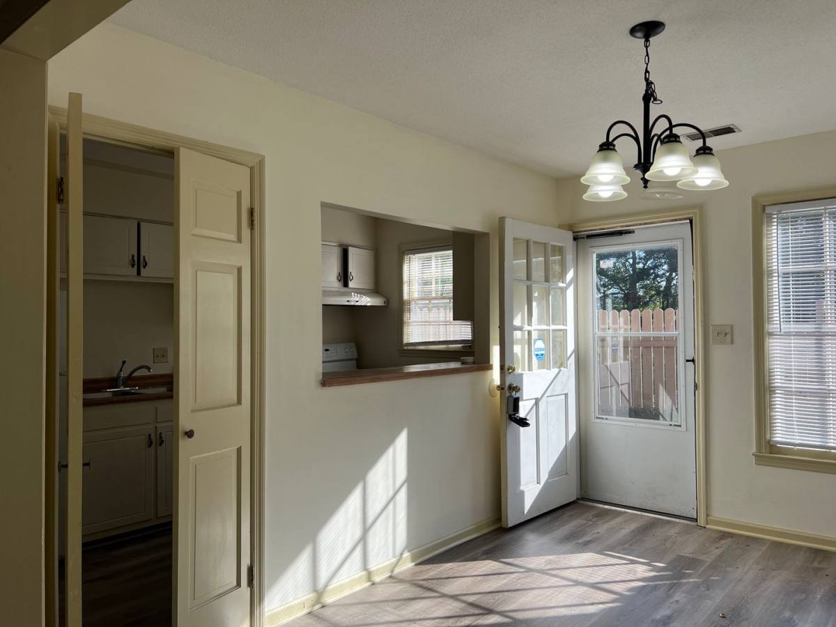 Townhouse for rent at 315 S Pope St, Athens, GA 30606